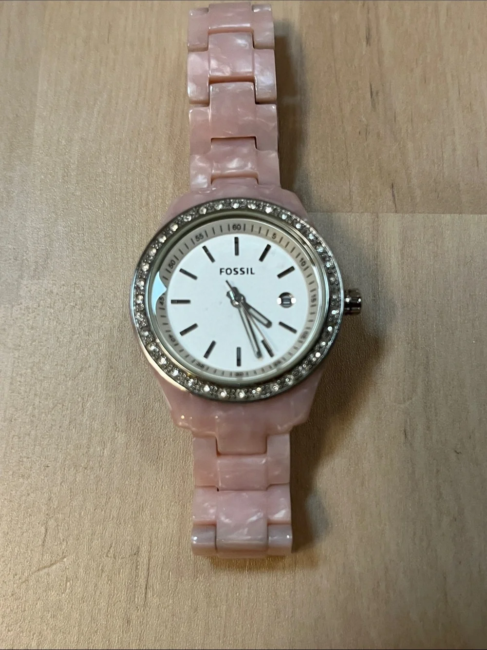 Fossil ES2688 Pave Bezel White Face Analog Watch & Pink Pearly Plastic Band